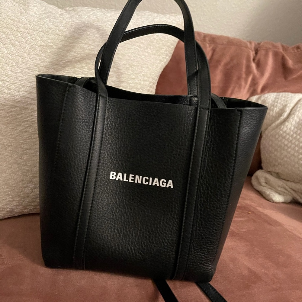 Balenciaga extra small everyday logo leather tote
